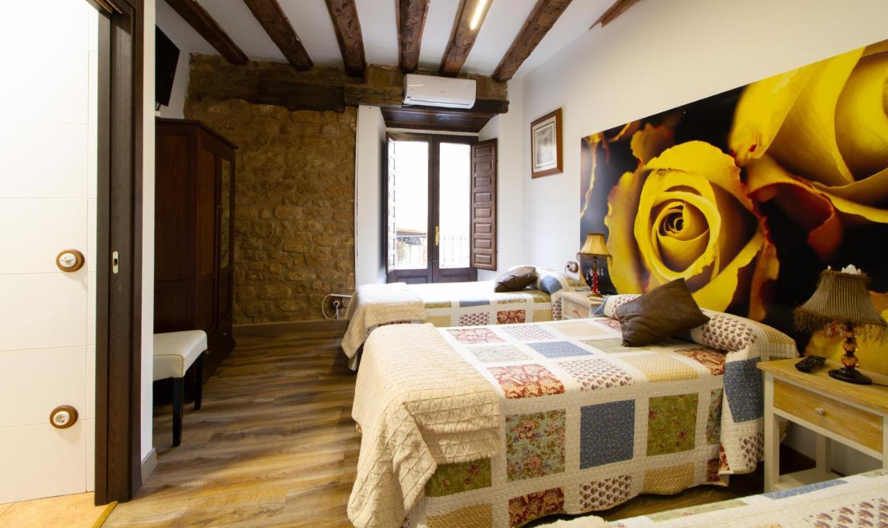 טורס דל ריו La Pata De Oca Hostal Rural Y Albergue מראה חיצוני תמונה